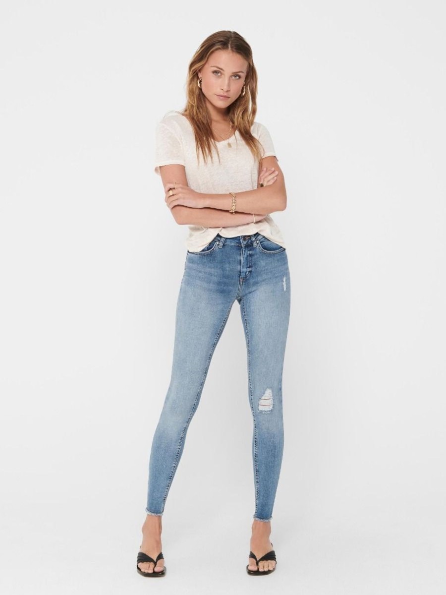 Zebra a Puà Onlblush Mid Sk Ank Raw Jeans Light Blue Denim Jeans